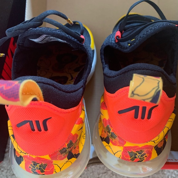 University Gold Bright Crimson | Marche Botanical - Picture 2 of 4